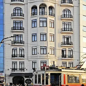 4* Otel Taxim Hill